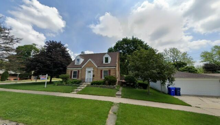 1320 manchester rd, wheaton, il 60187