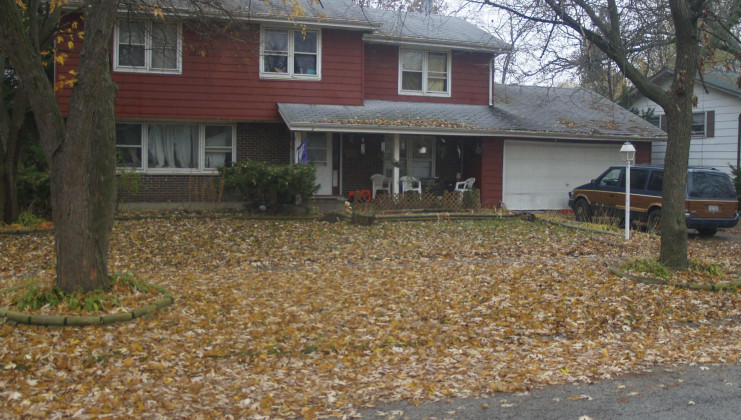 17606 baker ave, country club hills, il 60478
