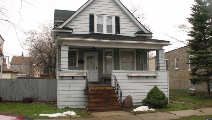 1215 harvey ave, berwyn, il 60402