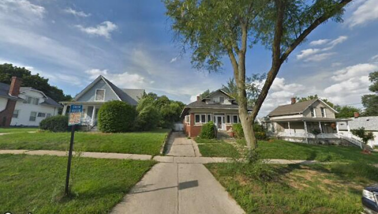 628 sherman ave, elgin, il 60120