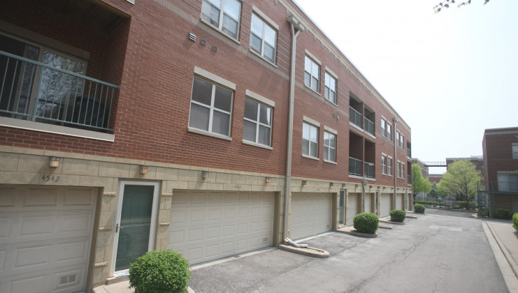 1132 e 46th st unit 2-3, chicago, il 60653
