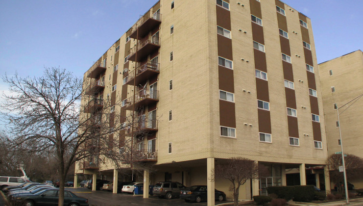 1021 des plaines ave unit 606, forest park, il 60130