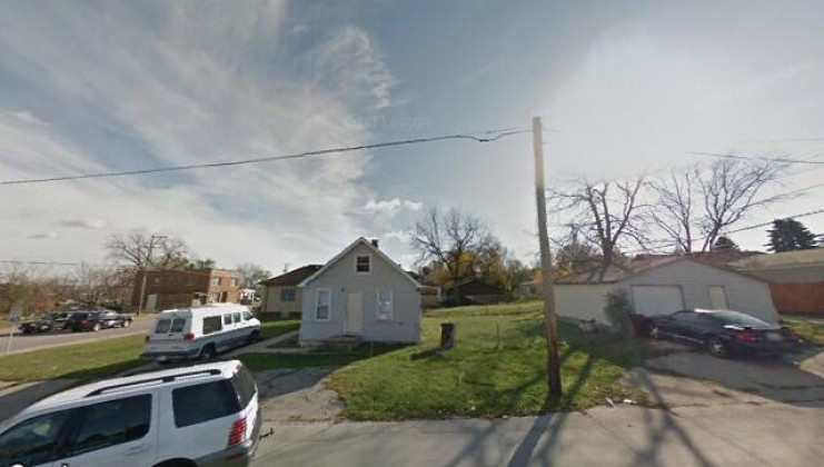 1723 n broadway st, crest hill, il 60403