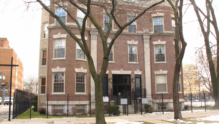 5023 s michigan ave, chicago, il 60615