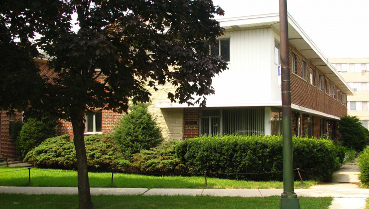 6900 n ridge blvd, chicago, il 60645