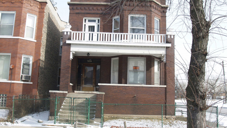 7255 s yale ave, chicago, il 60621