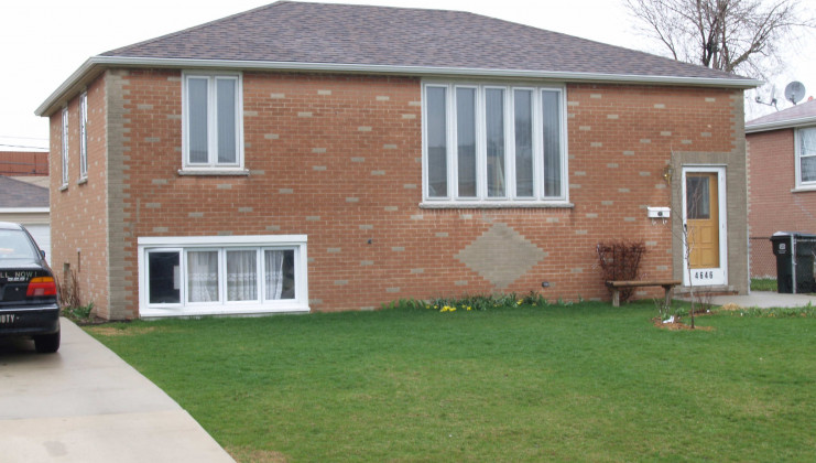 4646 rose st, schiller park, il 60176