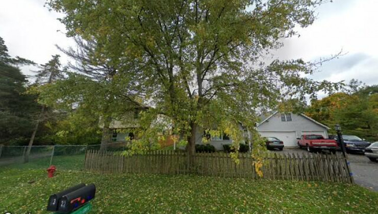 23 wildwood dr, round lake beach, il 60073