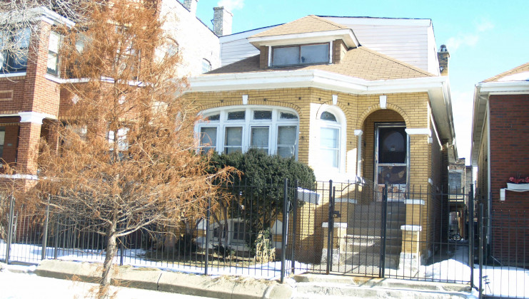 7951 s carpenter st, chicago, il 60620