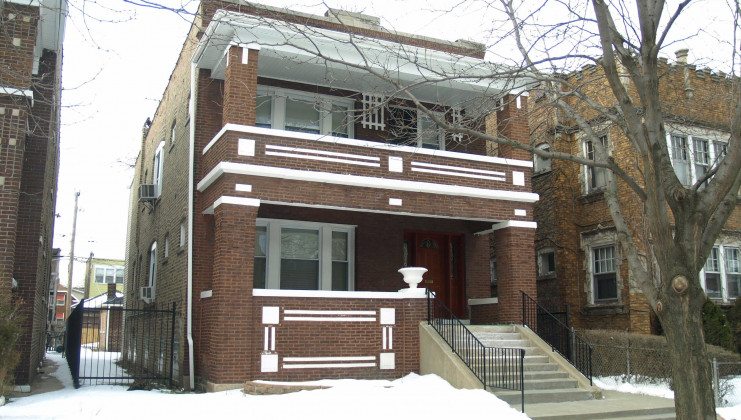 8028 s sangamon st, chicago, il 60620
