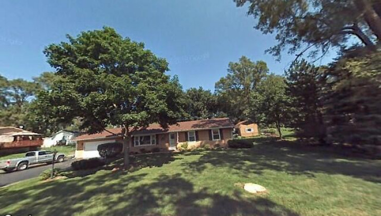7520 windsor ave, spring grove, il 60081