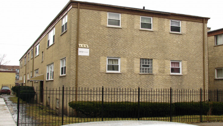 105 n pine ave, chicago, il 60644