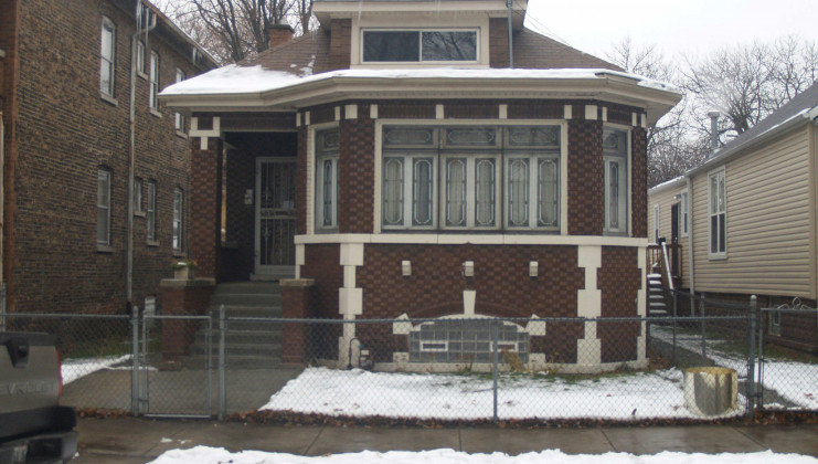 5228 s carpenter st, chicago, il 60609