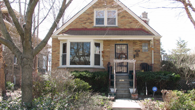 4907 w altgeld st, chicago, il 60639