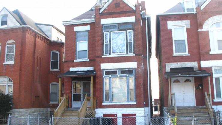 5731 s princeton ave, chicago, il 60621
