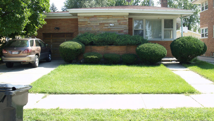 2707 w 84th st, chicago, il 60652