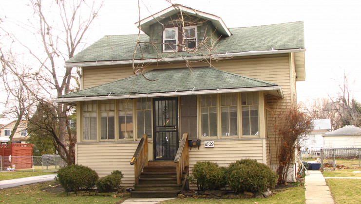 1829 s 20th ave, maywood, il 60153
