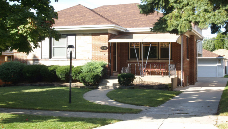 1350 balmoral ave, westchester, il 60154