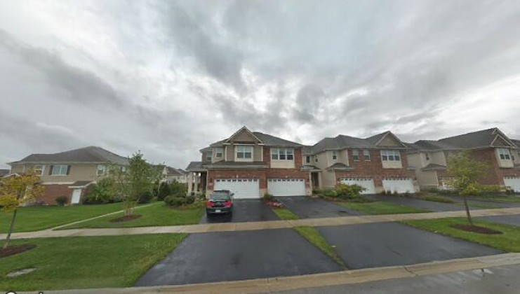 2808 henley ln, naperville, il 60540
