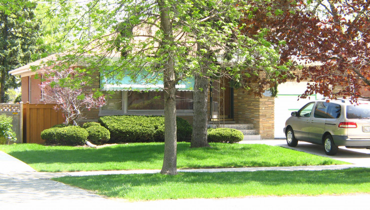 7049 n caldwell ave, chicago, il 60646