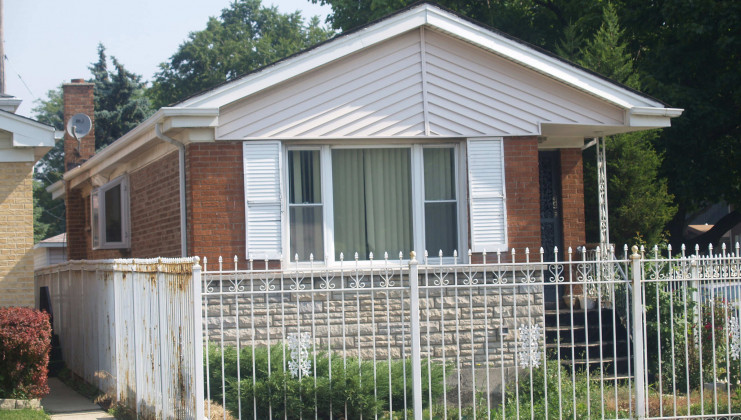 34 e 83rd st, chicago, il 60619