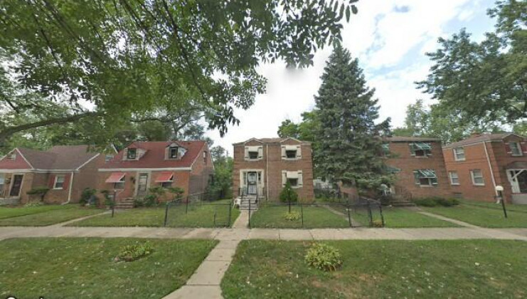 8818 s normal ave, chicago, il 60620