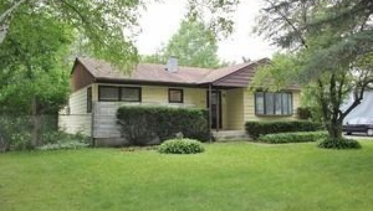 1226 franklin ave, winthrop harbor, il 60096