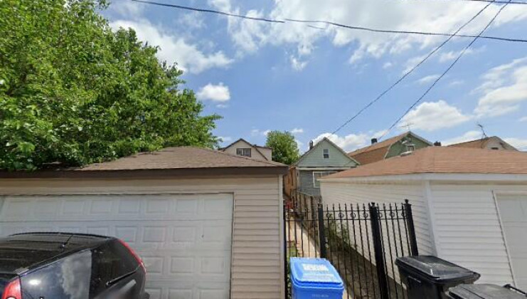 10436 s ewing ave, chicago, il 60617