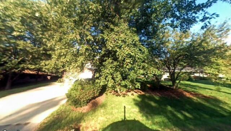 303 maple ln, shorewood, il 60404