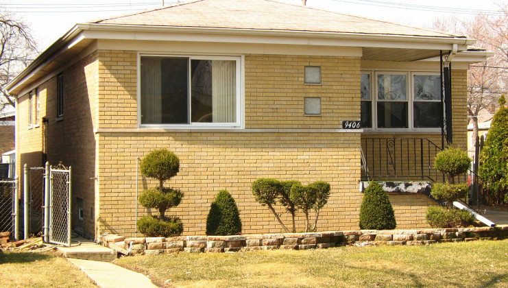 9406 s lowe ave, chicago, il 60620