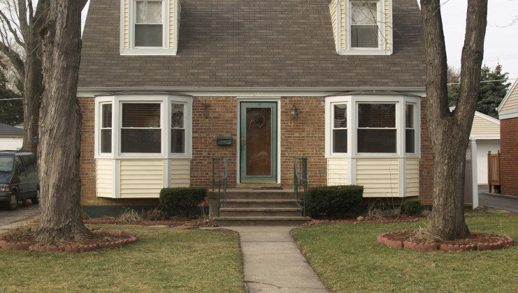 244 iroquois rd, hillside, il 60162