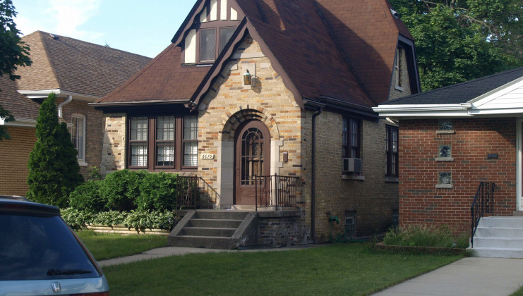 6610 n onarga ave, chicago, il 60631