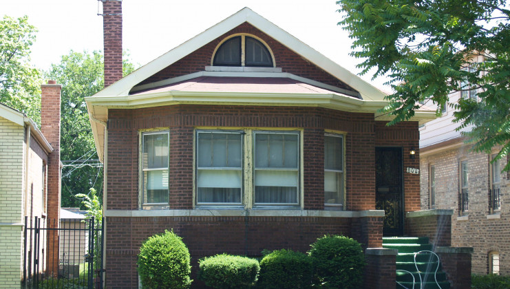8011 s michigan ave, chicago, il 60619