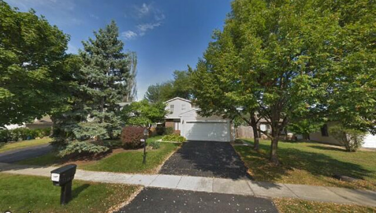 860 edenwood dr, roselle, il 60172