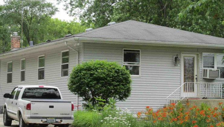 2809 29th st, zion, il 60099