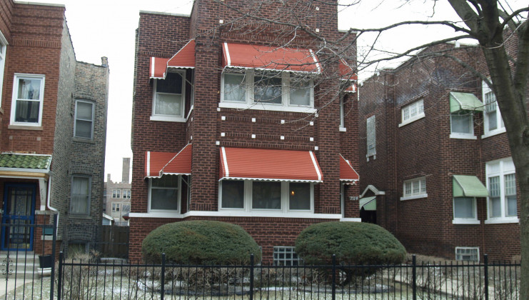 7119 s constance ave, chicago, il 60649