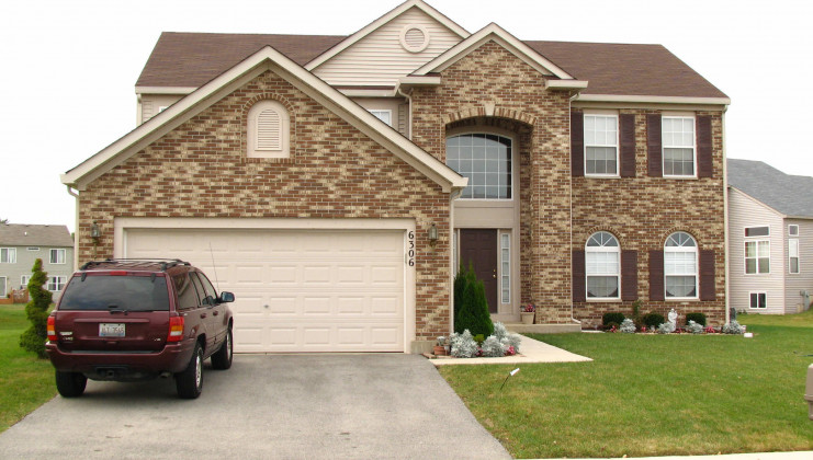 6306 cornfield rd, matteson, il 60443