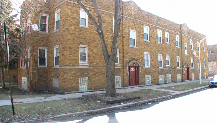 5301 w le moyne st unit 2, chicago, il 60651