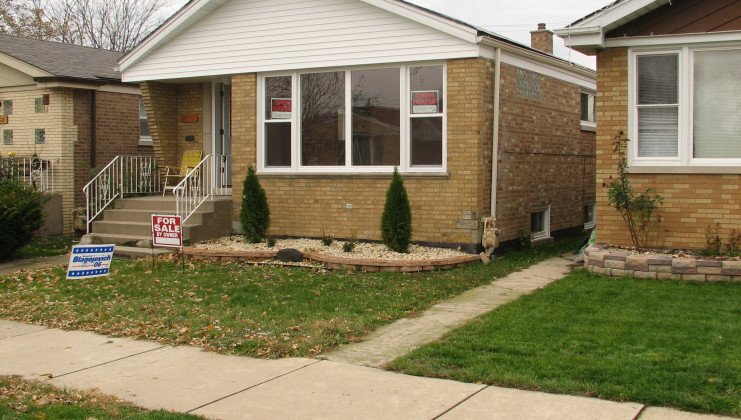 4852 s leamington ave, chicago, il 60638