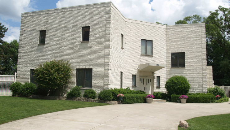 7904 foster ln, morton grove, il 60053