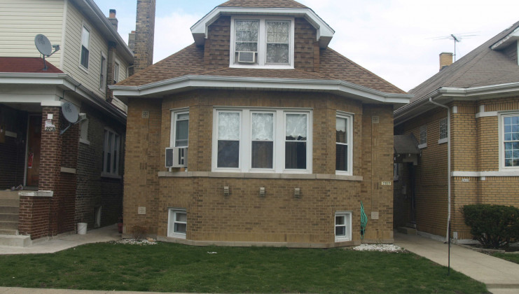 2819 n lowell ave, chicago, il 60641
