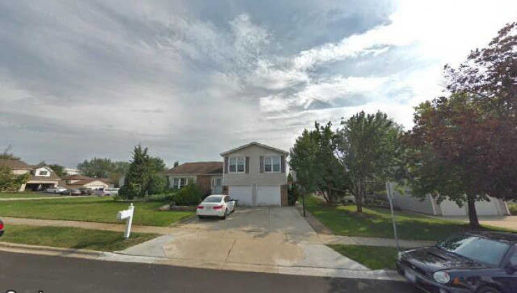 9 blue ridge dr, glendale heights, il 60139
