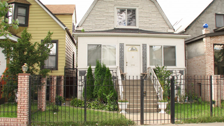 3134 s komensky ave, chicago, il 60623