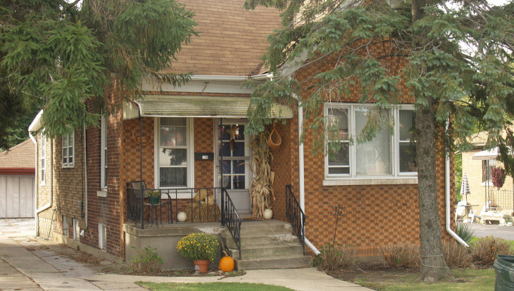 16 w 30th st, steger, il 60475