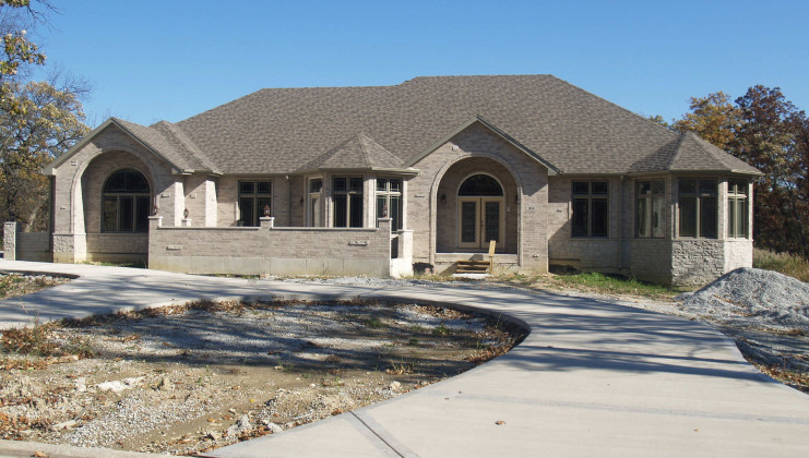 304 royal oaks dr, steger, il 60475