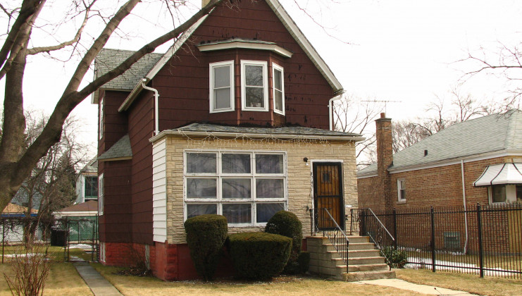 8747 s emerald ave, chicago, il 60620