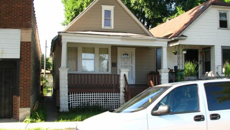 147 e 118th pl, chicago, il 60628