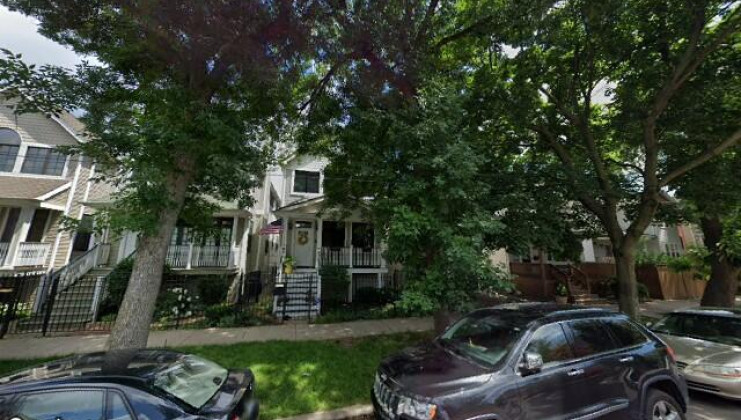 2435 n campbell ave, chicago, il 60647