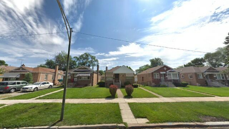 12915 s parnell ave, chicago, il 60628