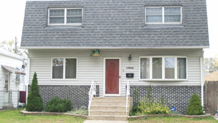 17816 community st, lansing, il 60438